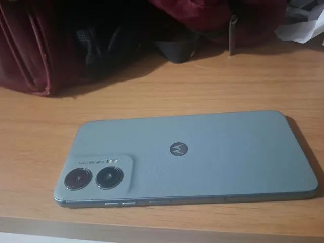 Vendo Moto G35 256gb - Foto 4