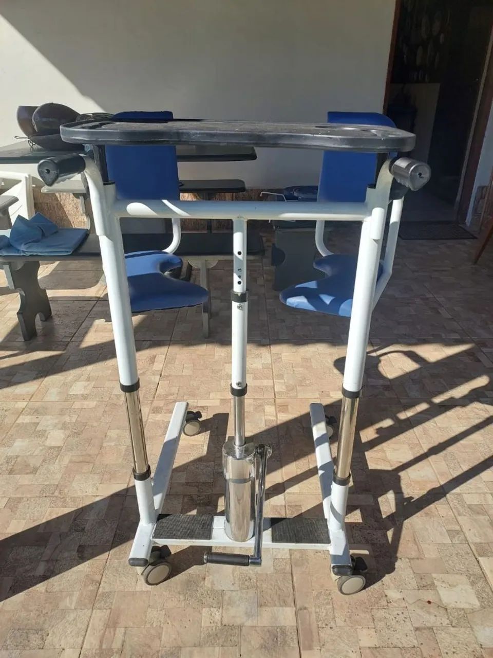 Cadeira Multifuncional Higiênica  - Foto 5