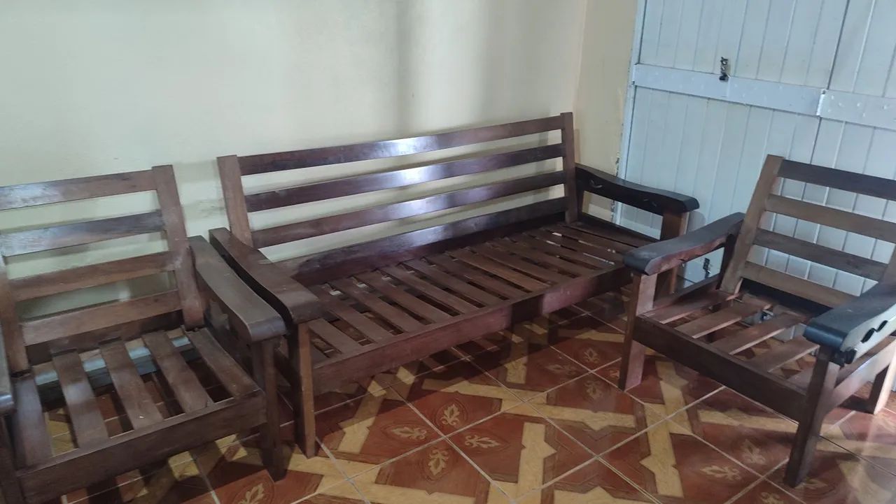 Conjunto de sofá madeira  - Foto 5