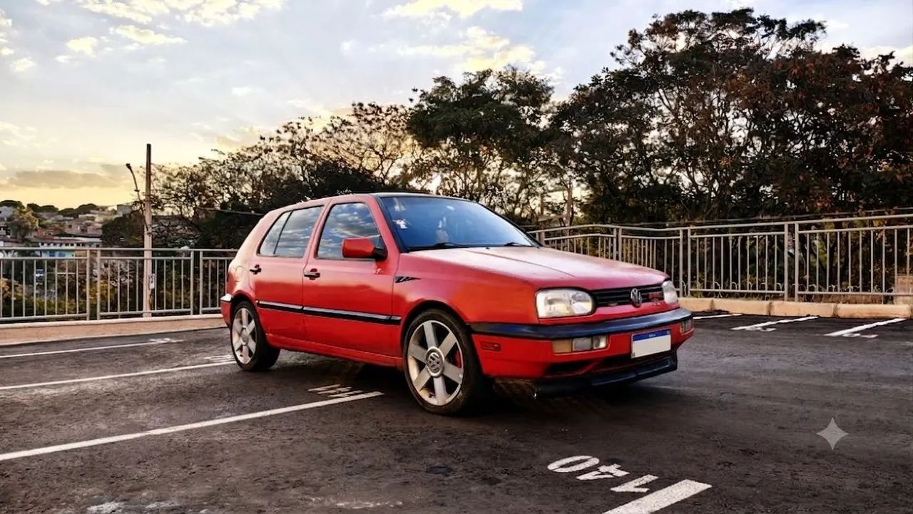 Volkswagen Golf Golf GLX 2.0 4p 1998