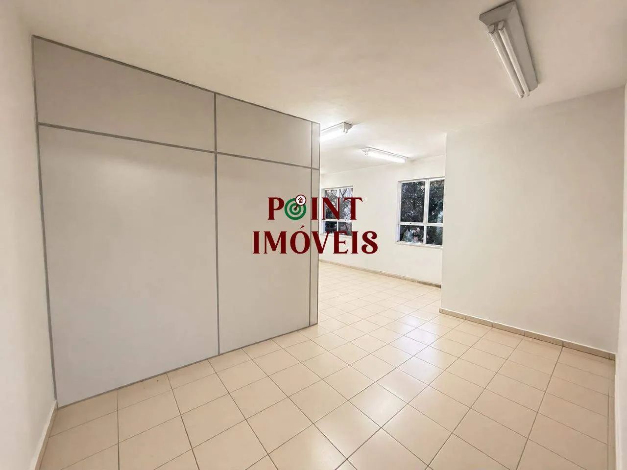 Sala Comercial a Venda, Bairro Estoril - 50m² com 01 vaga de garagem - Foto 3