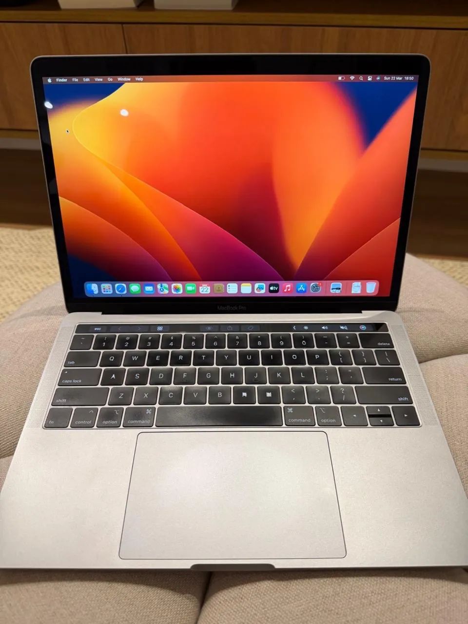 Vendo MacBook Pro Quad Core Intel Core i5