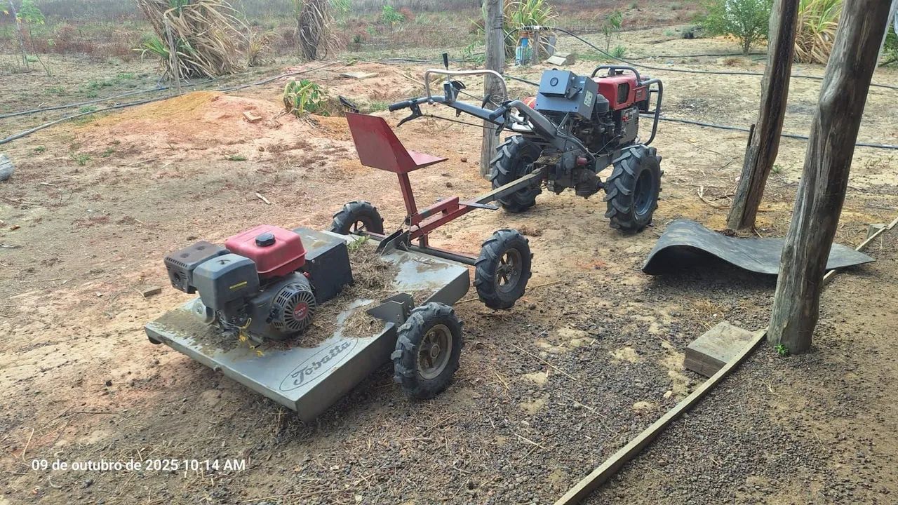 Microtrator Branco BTD 18.0 HP e Carreta Traçada 4x4 - Foto 3