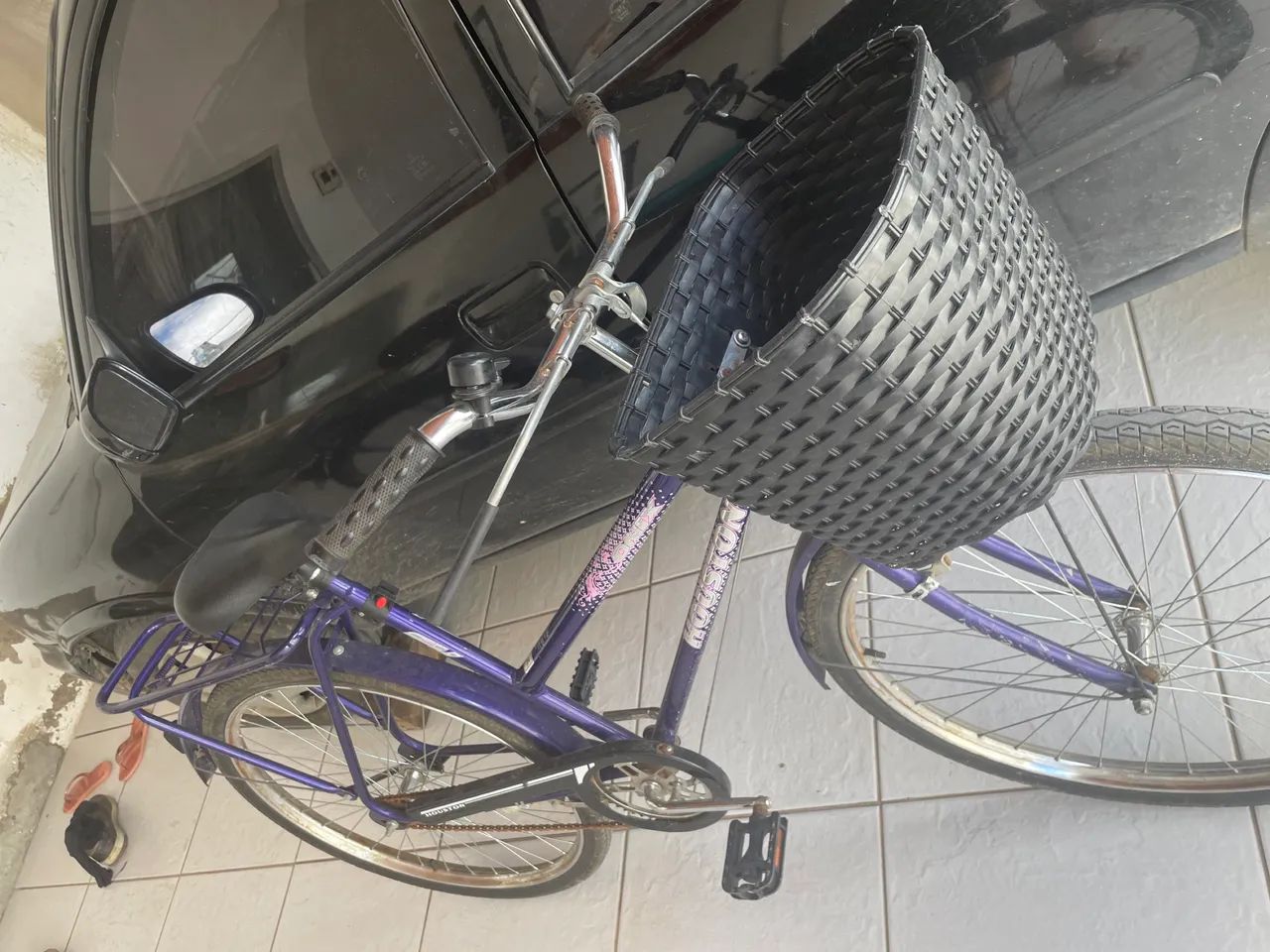 Bicicleta Roxa
