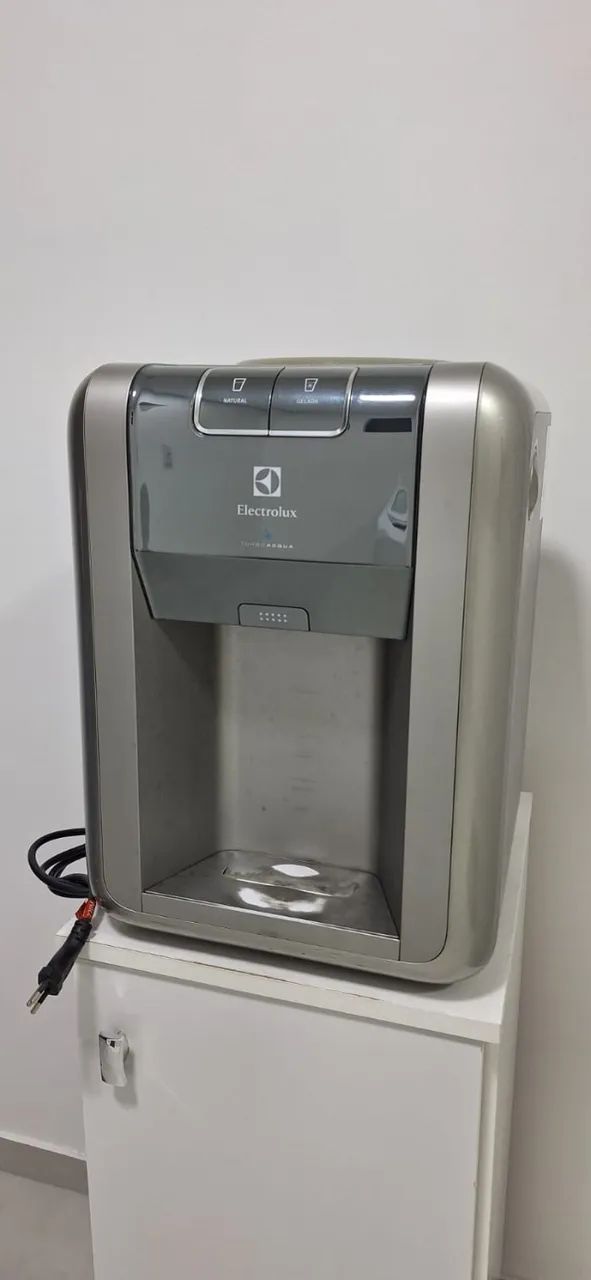 Bebedouro Electrolux BC20X - Água Natural e Gelada - Foto 2