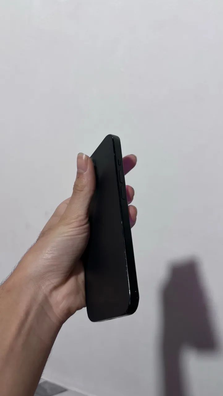 iphone 15 pra sair logo - Foto 4