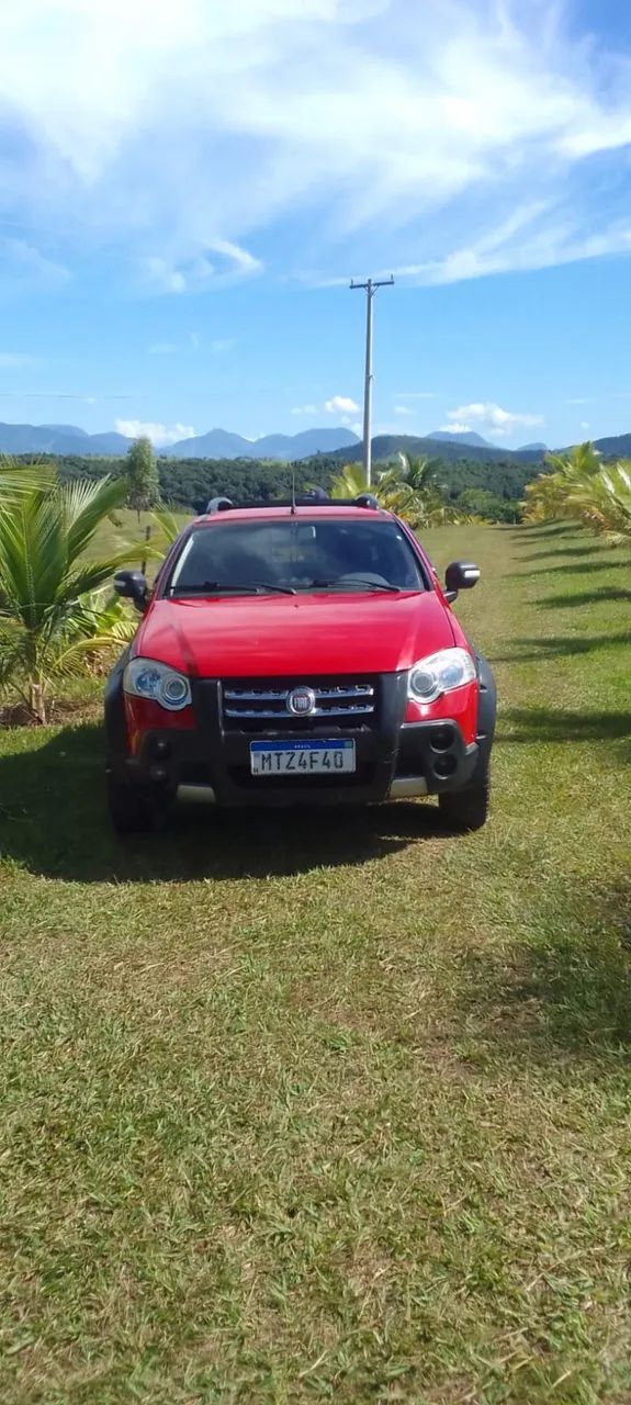 Fiat Strada Adventure1.8/ 1.8 Locker Flex CD 2011 - Foto 2