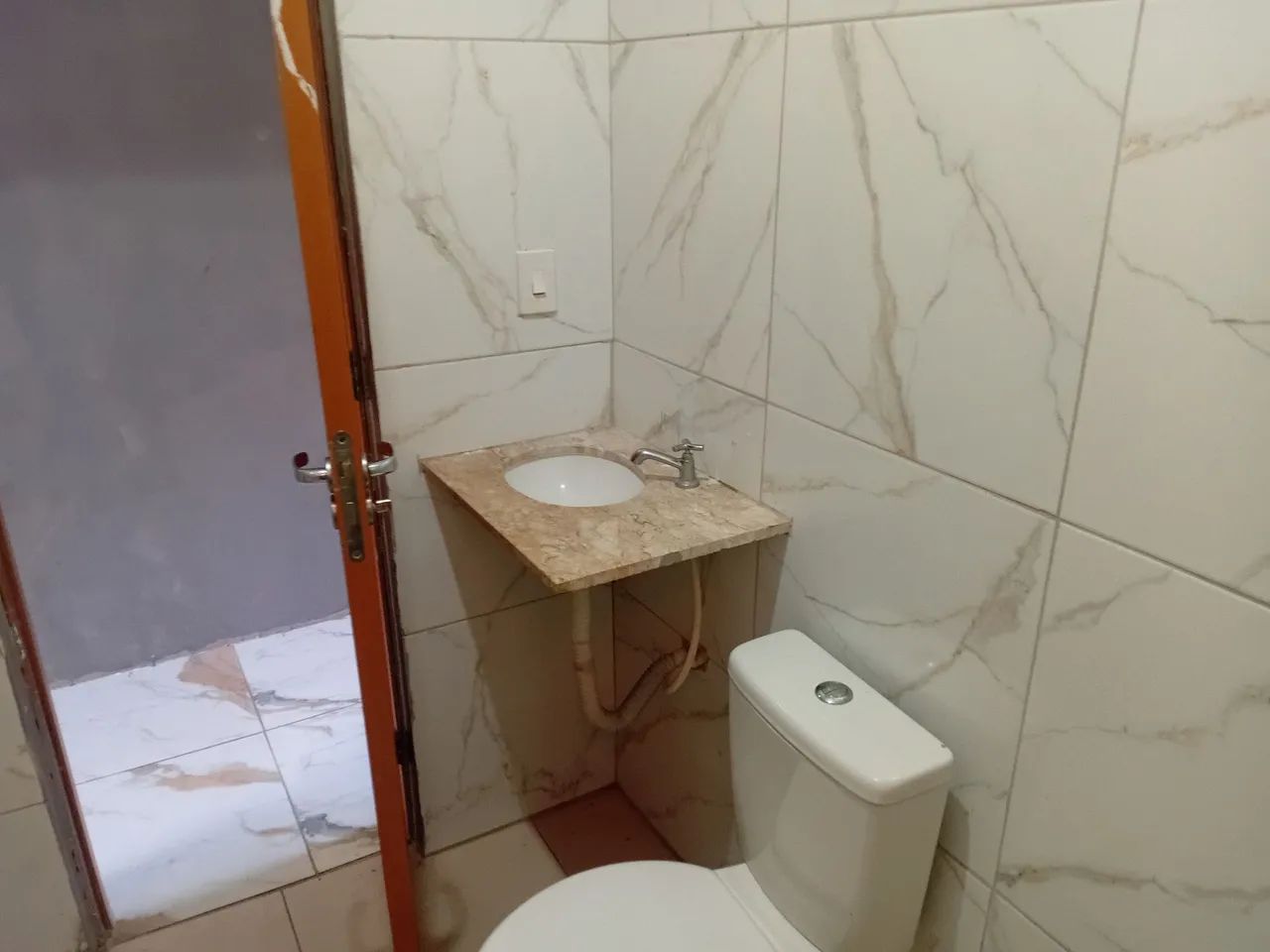Alugo casa - Foto 2