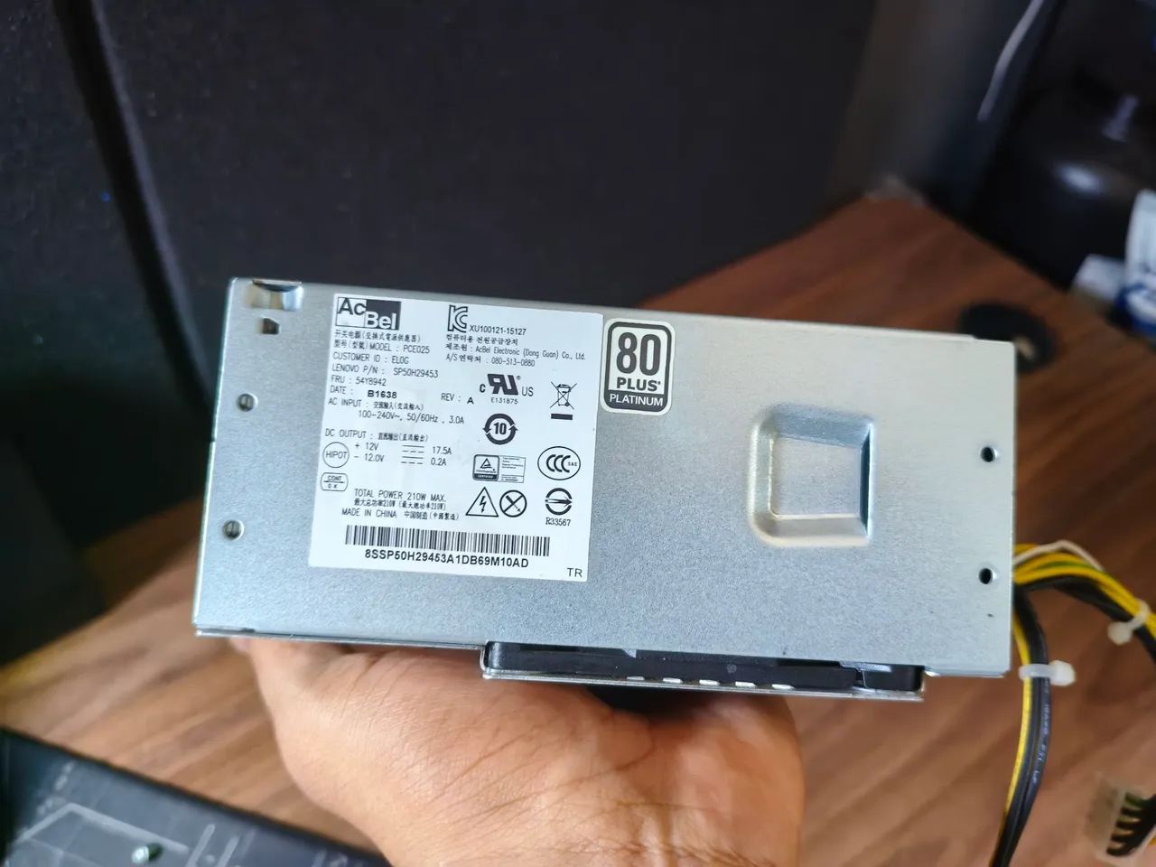 Fonte para gabinete SFF, Lenovo