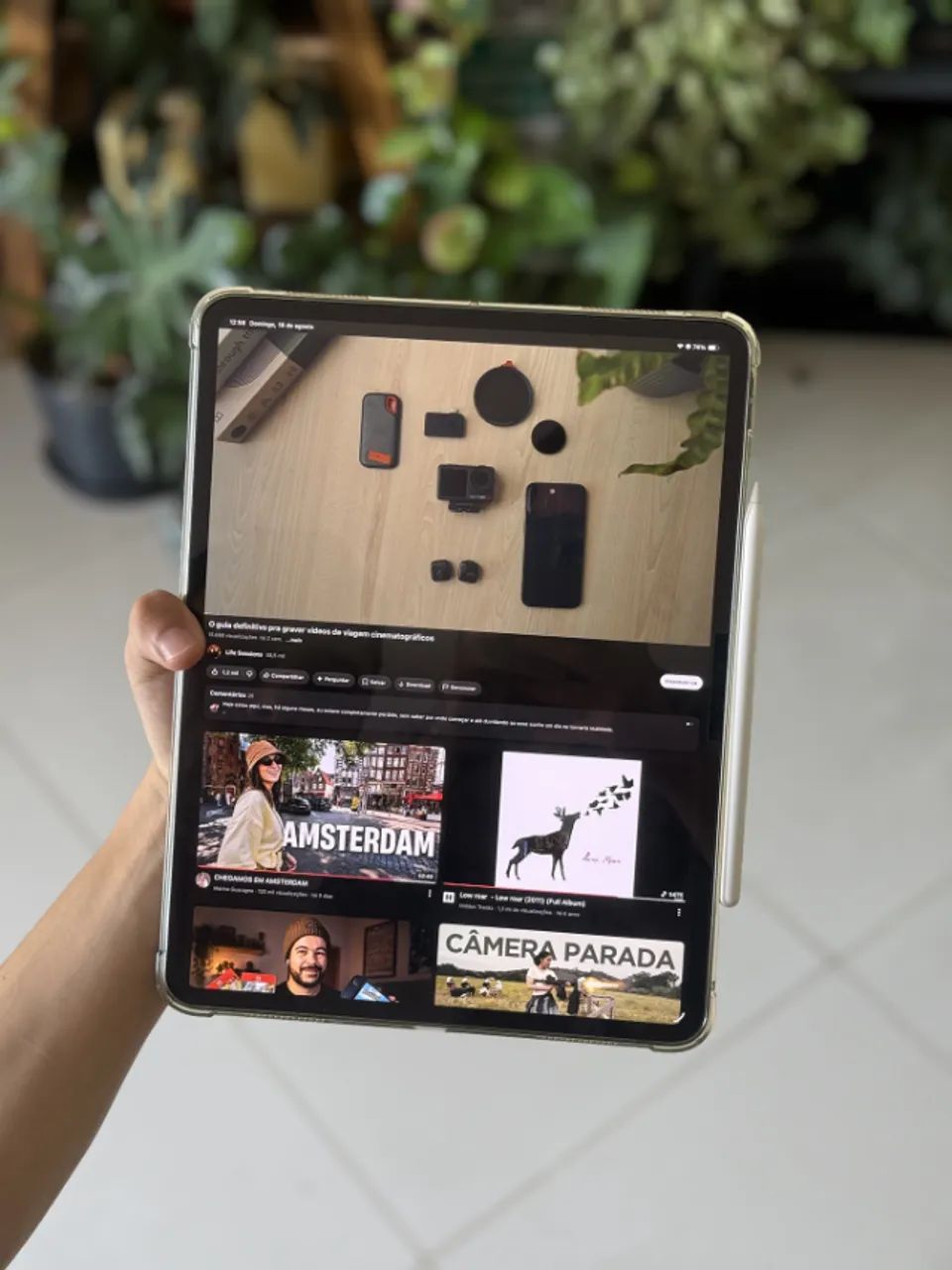 iPad Pro de 13 polegadas (M4) - acompanha caneta, suporte, ponteiras extras e capa - Foto 3