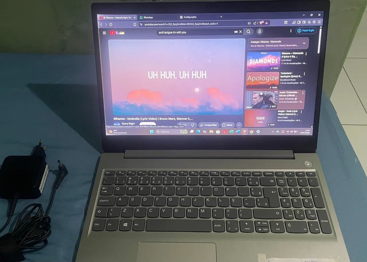 Notebook Lenovo ideaPad 3 novo