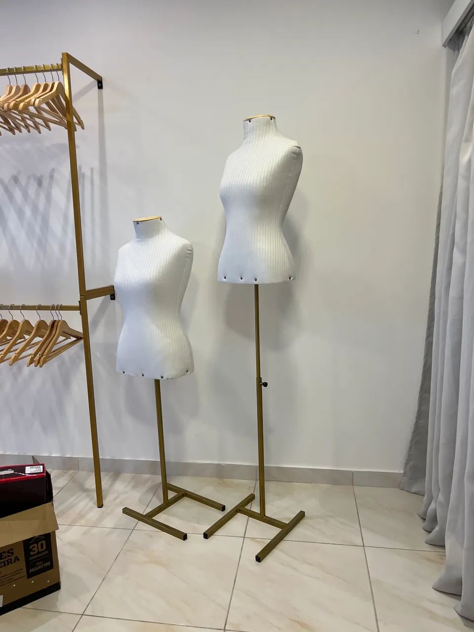 Manequim feminino  - Foto 2