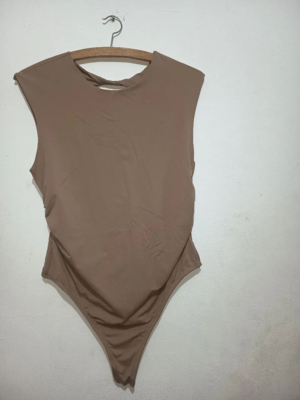 Body bege poliamida cea