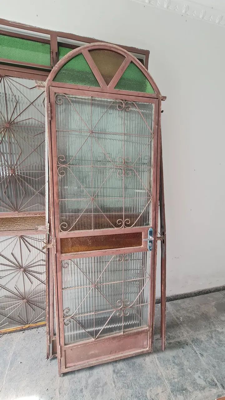 Vendo portas e janelas435654549486315523