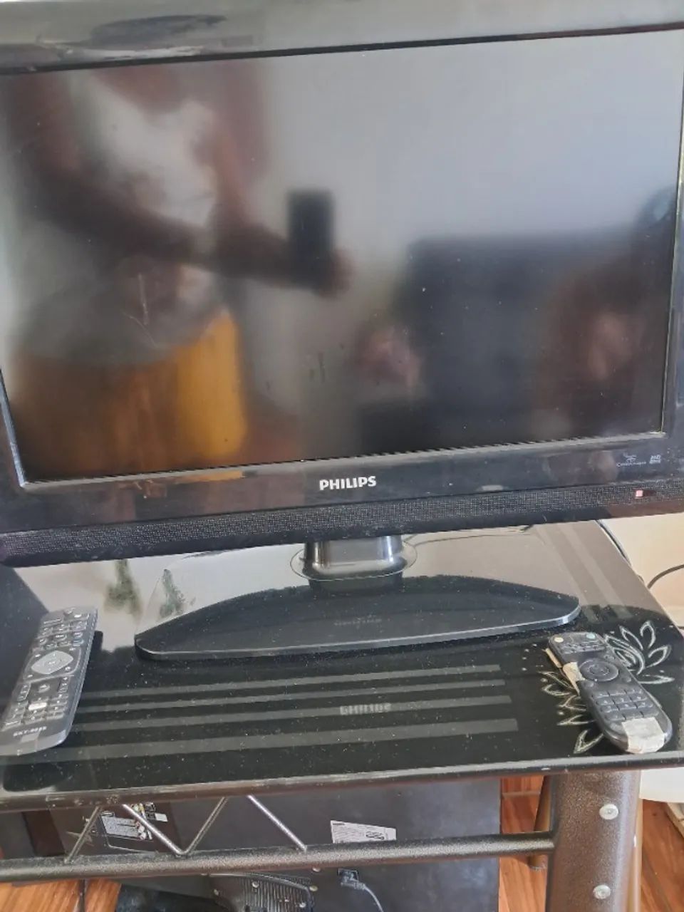 TV Philips LCD 26" - funcionando perfeitamente Modelo 26PFL3404/78 - Foto 4