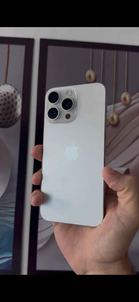 iPhone 15 pro Max 256gb 8 meses de garantia 