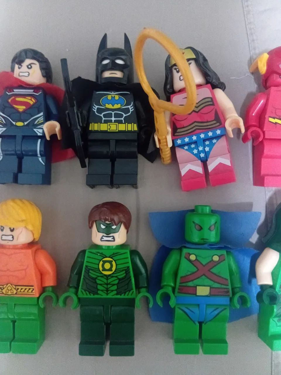Bonecos Lego Liga da Justiça  - Foto 3
