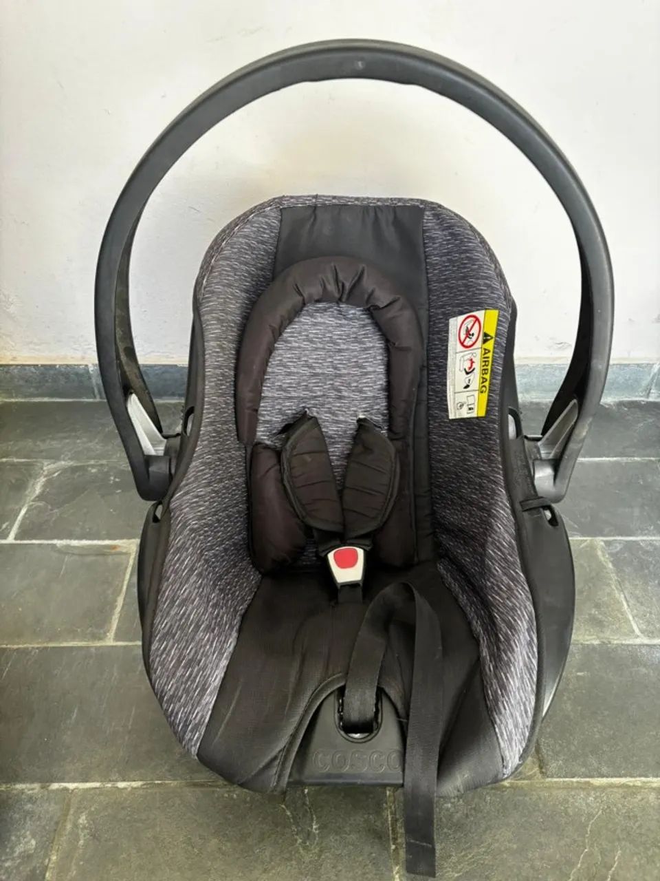 Carrinho de Bebê com Bebê conforto - Foto 4