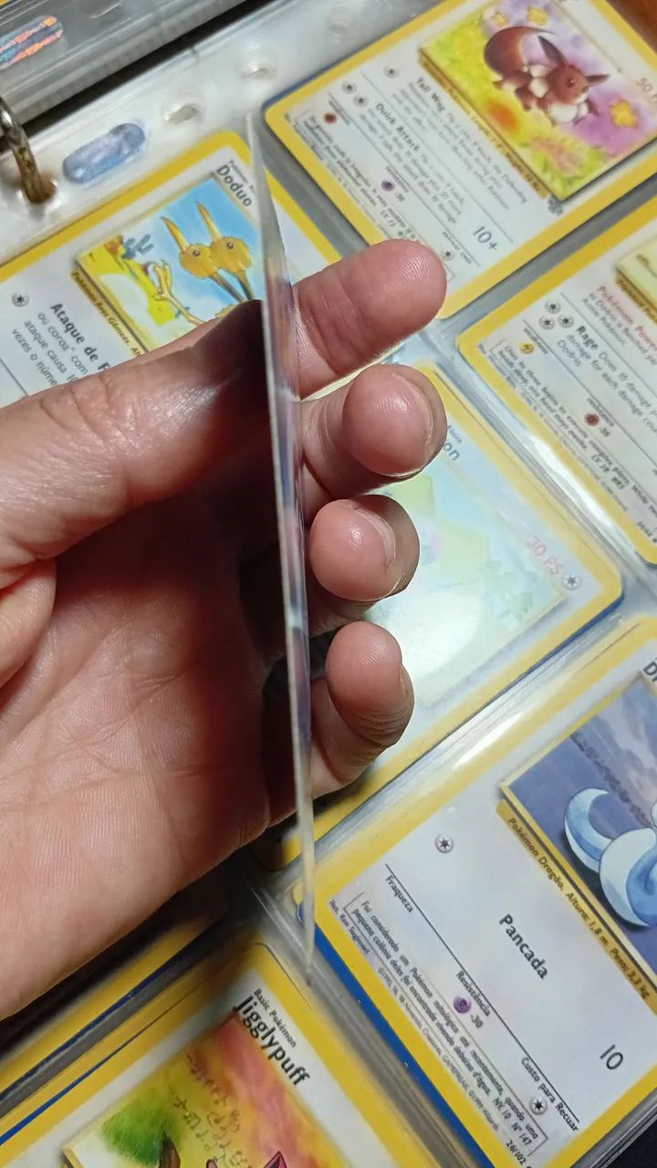 Carta Pok émon - tenho 10 dela - Foto 2