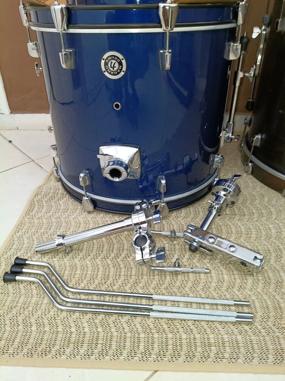Bateria Nagano Garage excelente estado