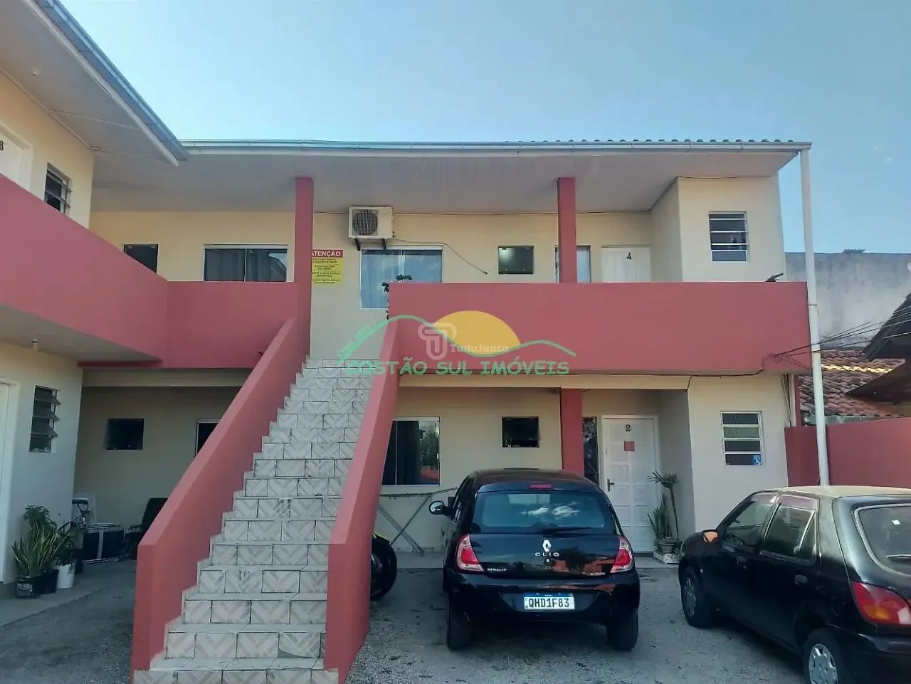 Edificação de alvenaria de dois pavimentos com 8 apartamentos de 1 quarto, 4 por pavimento - Foto 4