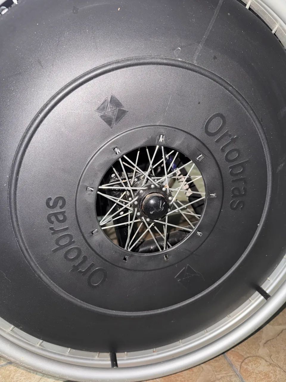 Cadeira de Rodas Manual Ortobras AVD Alumínio Pés Eleváveis - Foto 5