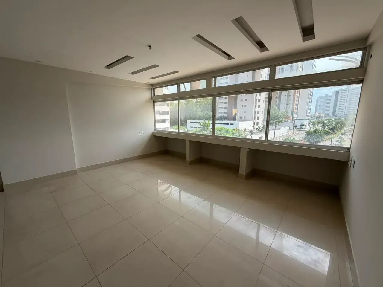 Sala comercial a venda no Renascença - São Luís - MA - Foto 2