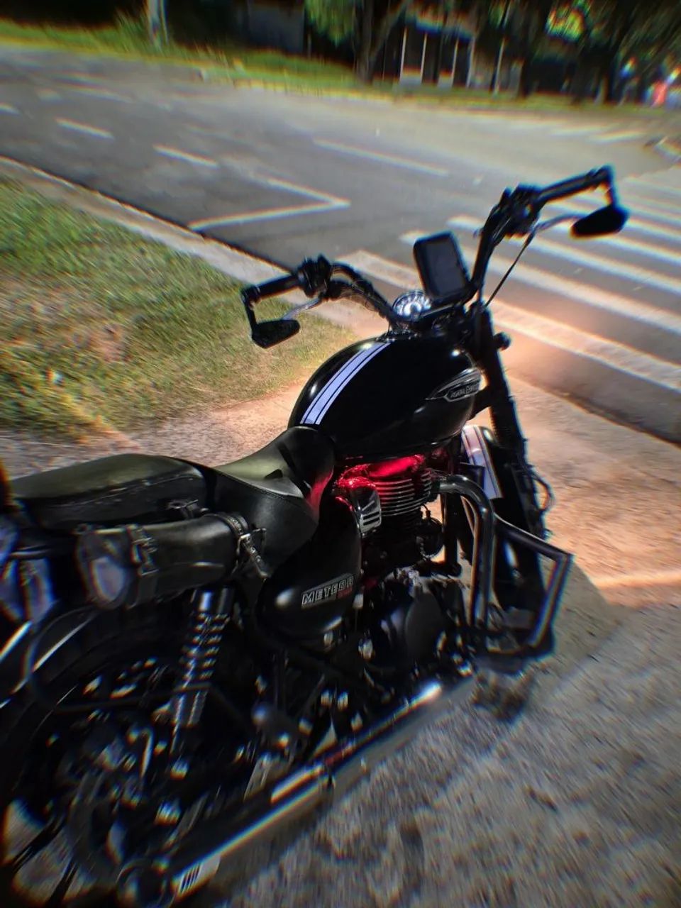 Meteor 350 - Foto 4