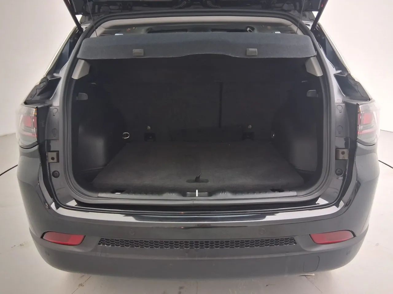 Jeep Compass LIMITED T270 1.3 TB 4x2 Flex Aut, foto 9 de 18