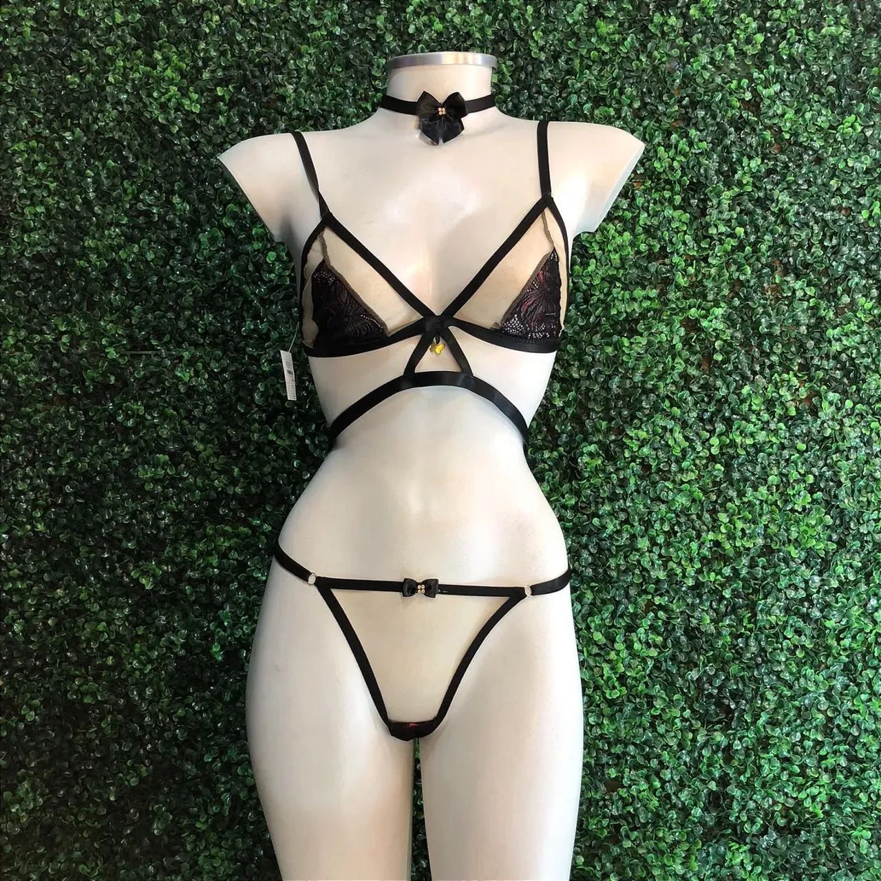 Conjunto Nayara c/ Gargantilha- TAMANHO ÚNICO