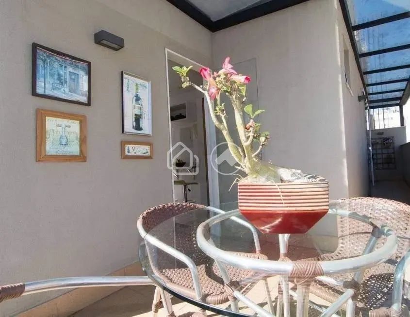 Cobertura com 2 Quartos e 3 banheiros à Venda, 117 m² - Foto 2