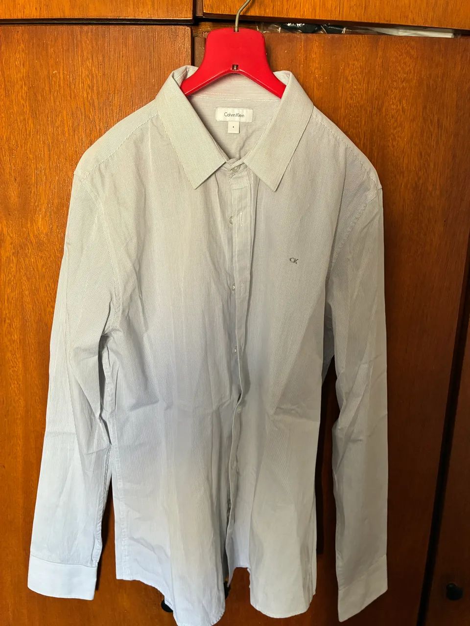 Camisa Calvin Klein tam 4