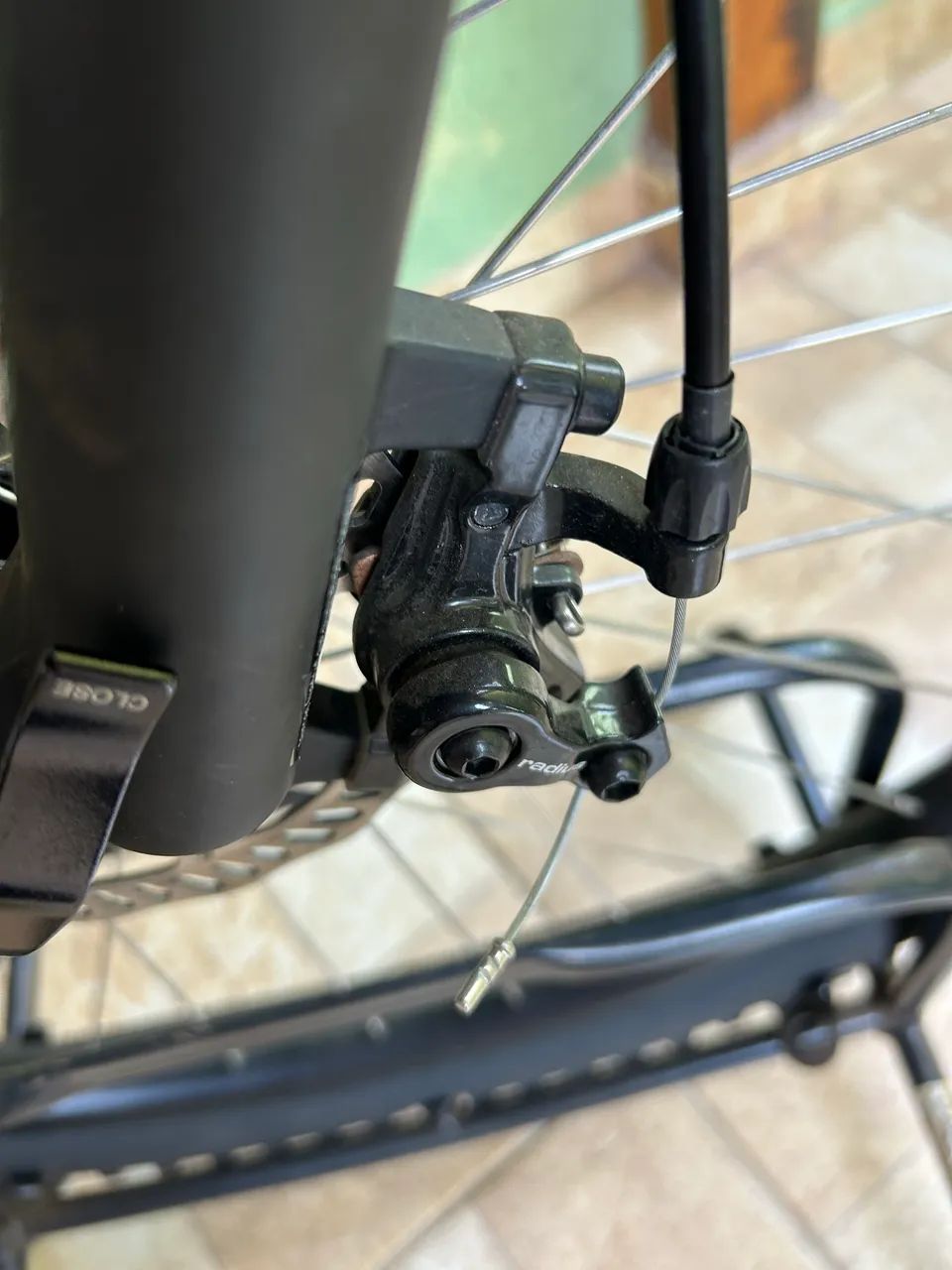 Bicicleta Rockhopper 29 - Foto 4