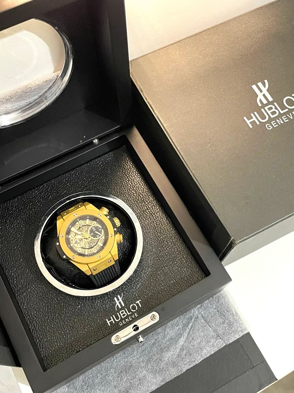 Hublot Big Bang  ( CLONE )