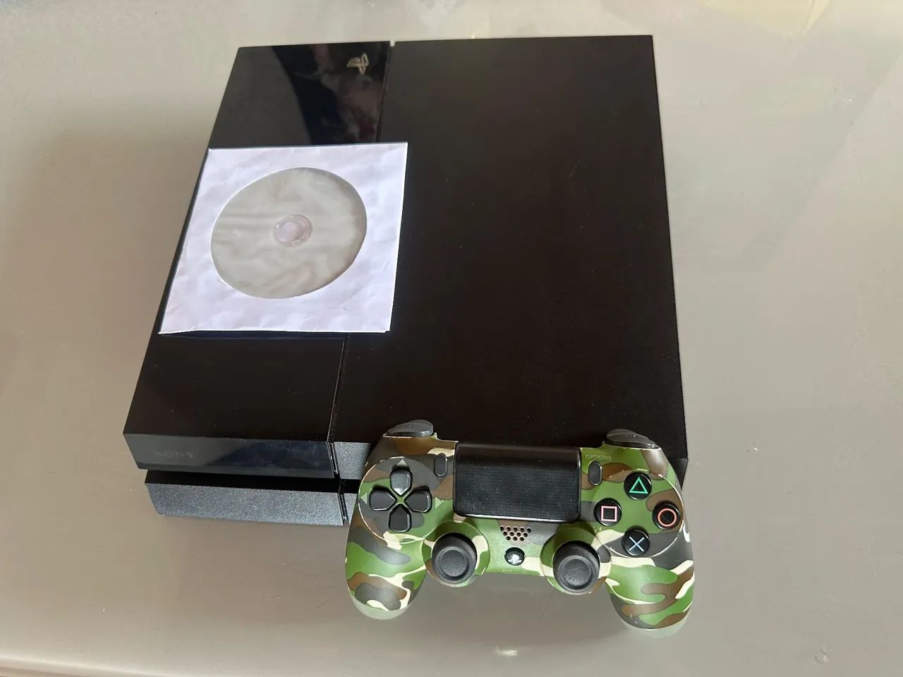 PS4 Desbloqueado aceito cartão C/ Jogos