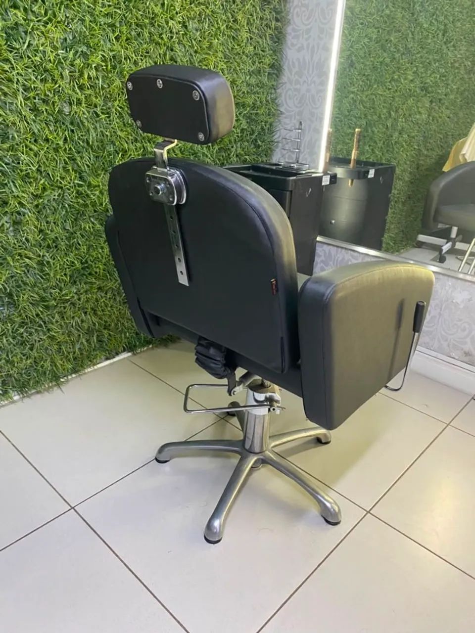 Cadeira de salao/Barbearia Reclinável ( Terra santa) - Foto 3