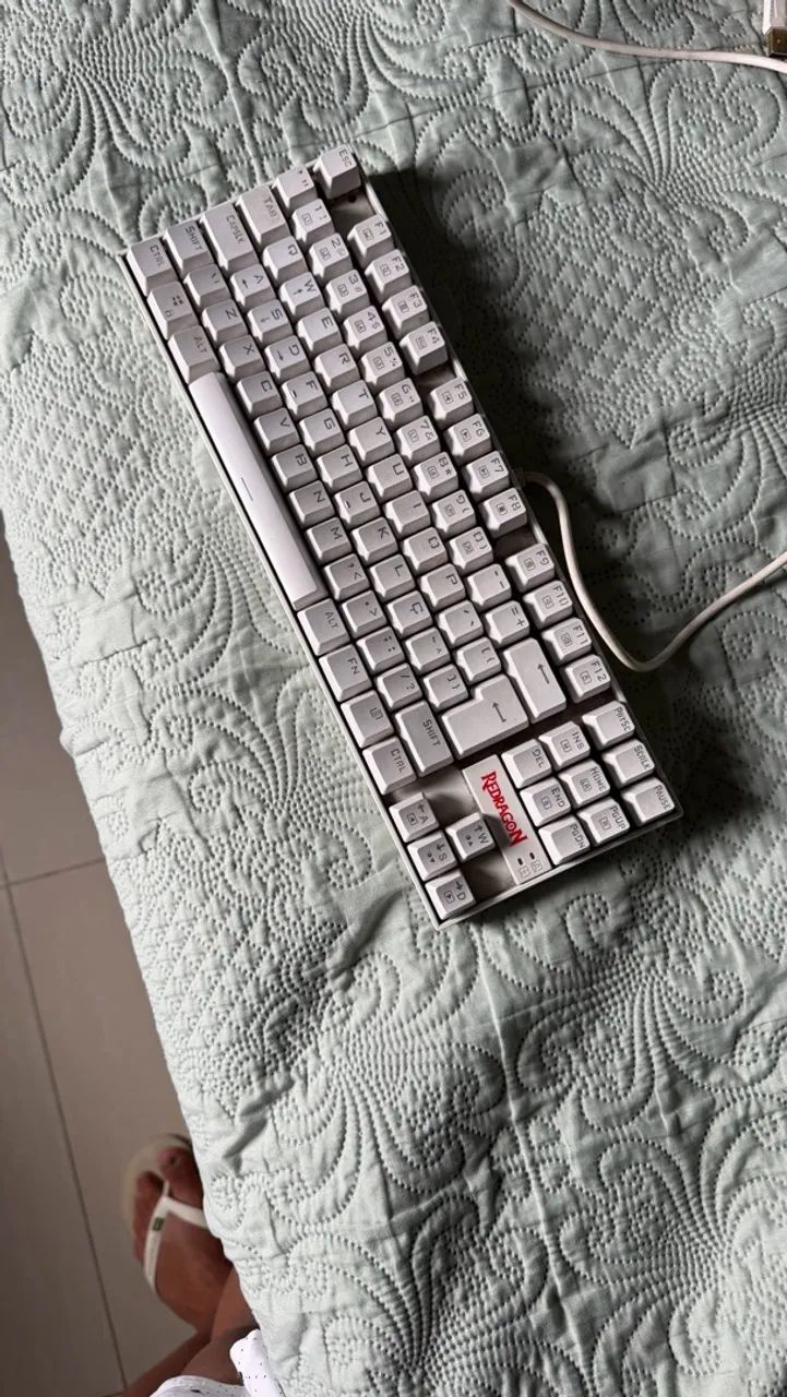 Teclado redragon branco  - Foto 2