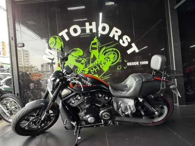 Harley Night Road 2014 - Foto 2