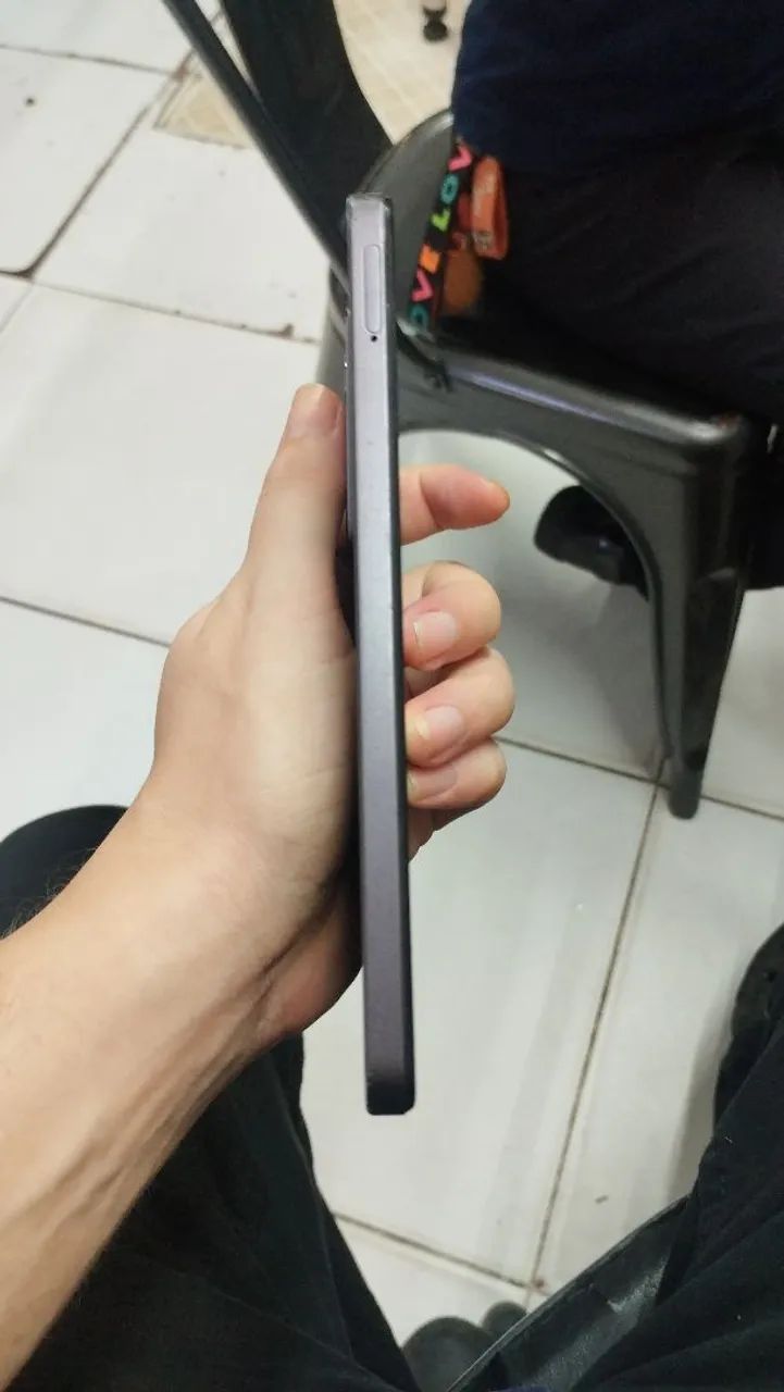 Realme C75 - Foto 2