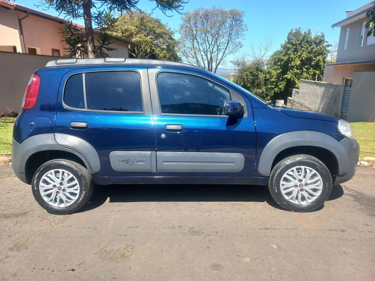 Fiat Uno WAY 1.4 EVO Fire Flex 8V 5P 2011