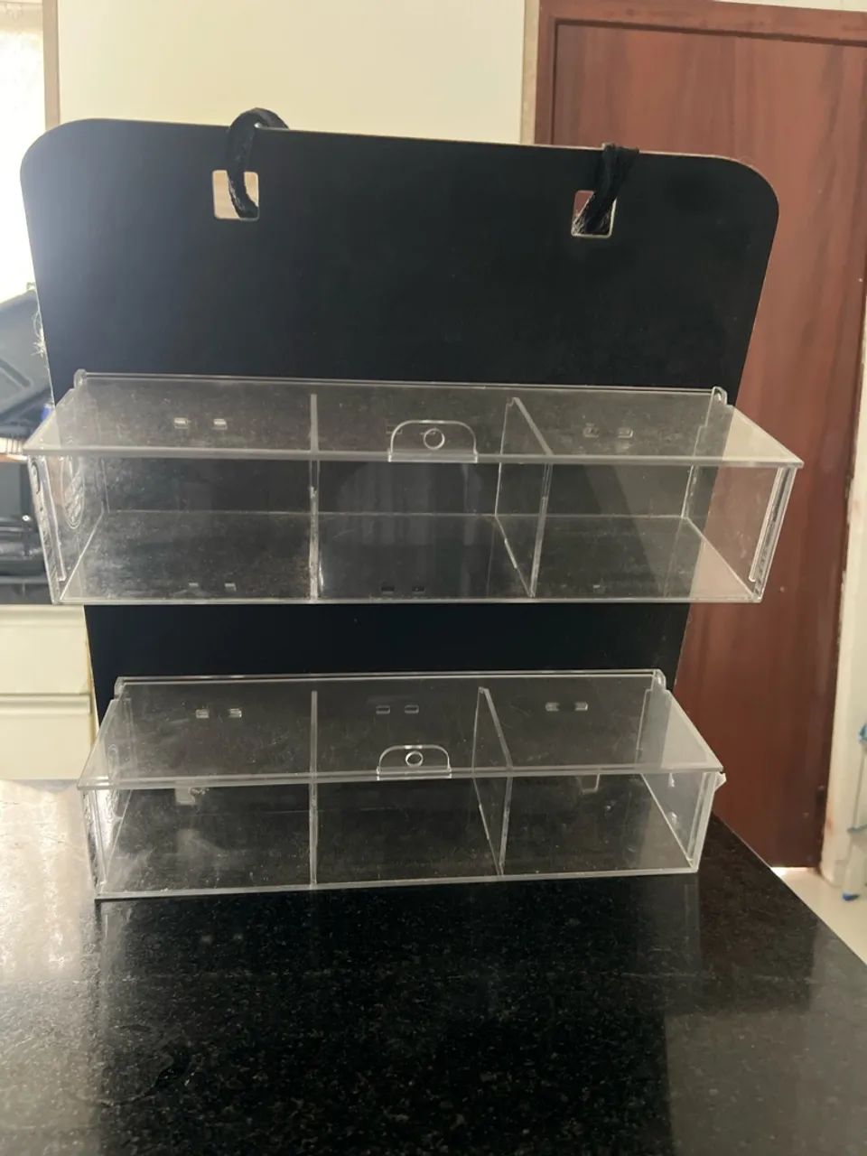 Expositor de acrílico para carro