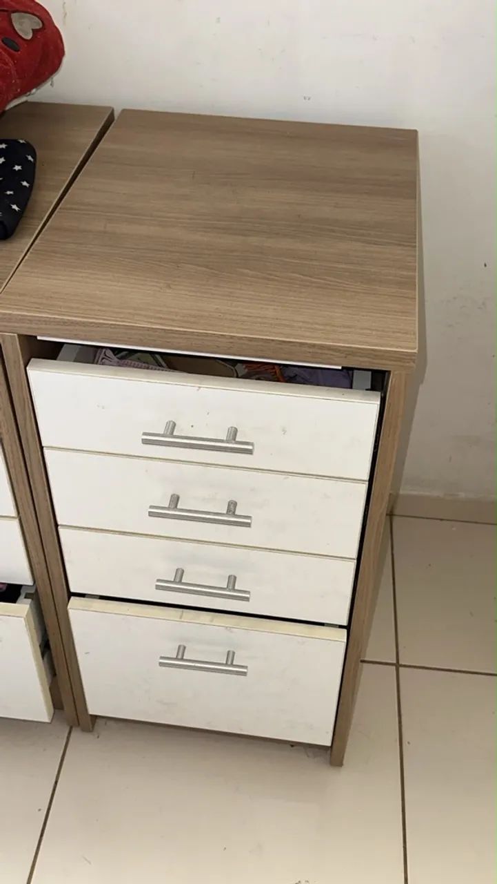 Mesa de gavetas