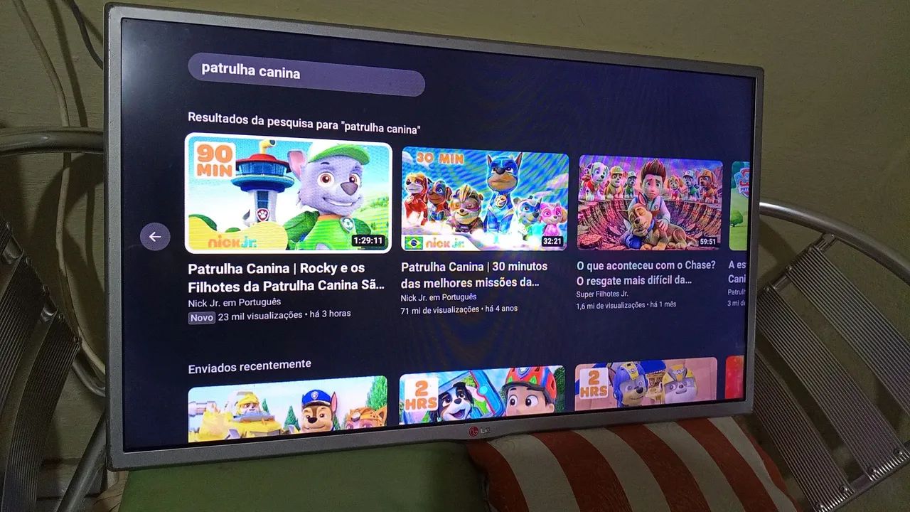 Smart tv LG 32polegadas pega internet com cabo LAN valor 800 reais