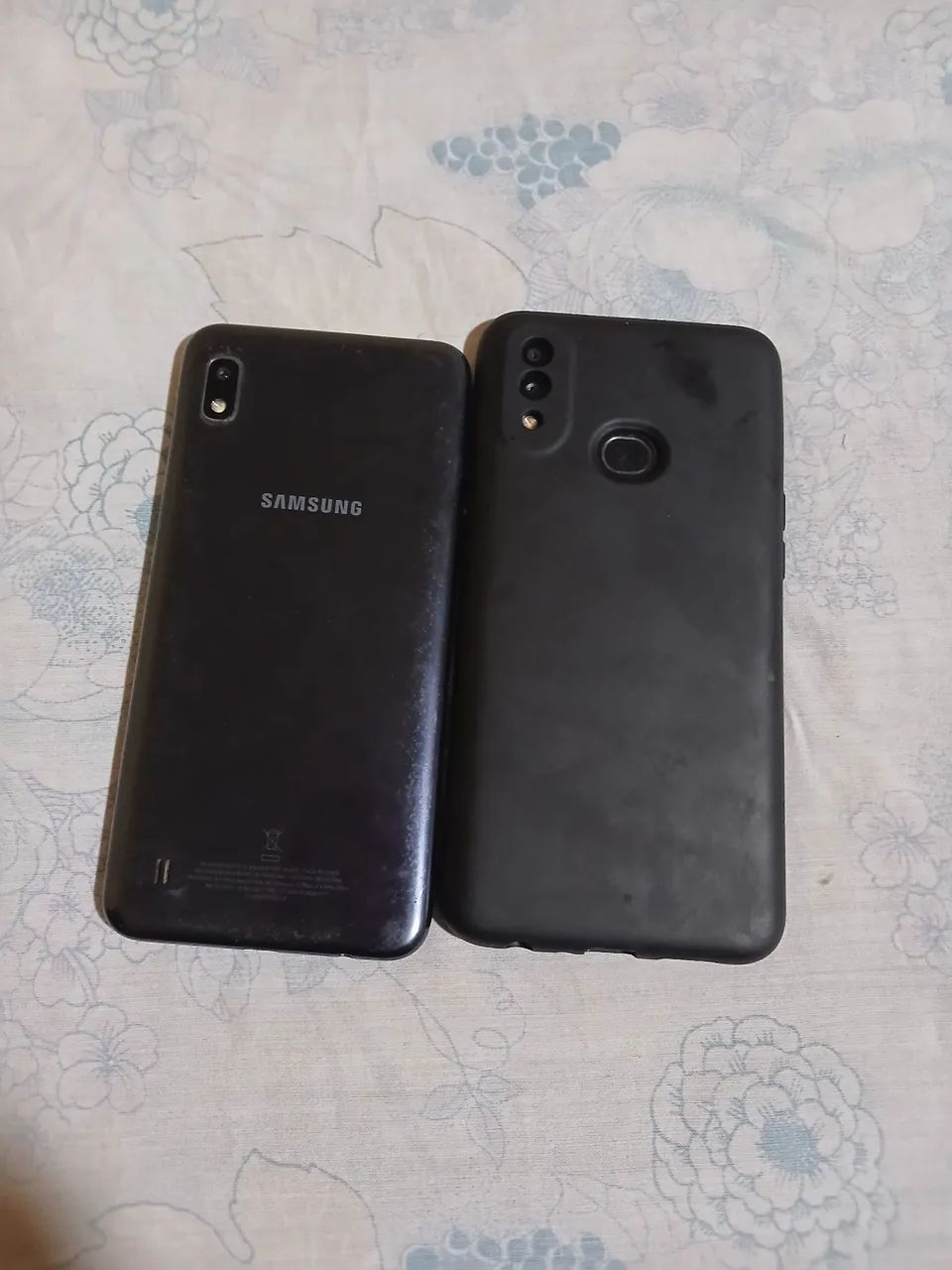 Vende-se celular 