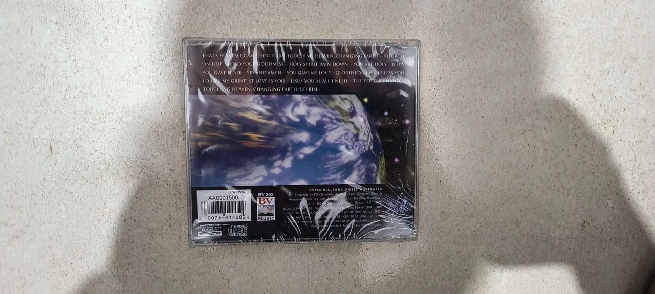 Cd Hillsong - Touching heaven changing Earth - 1998 - Lacrado - Raríssimo  - Foto 2