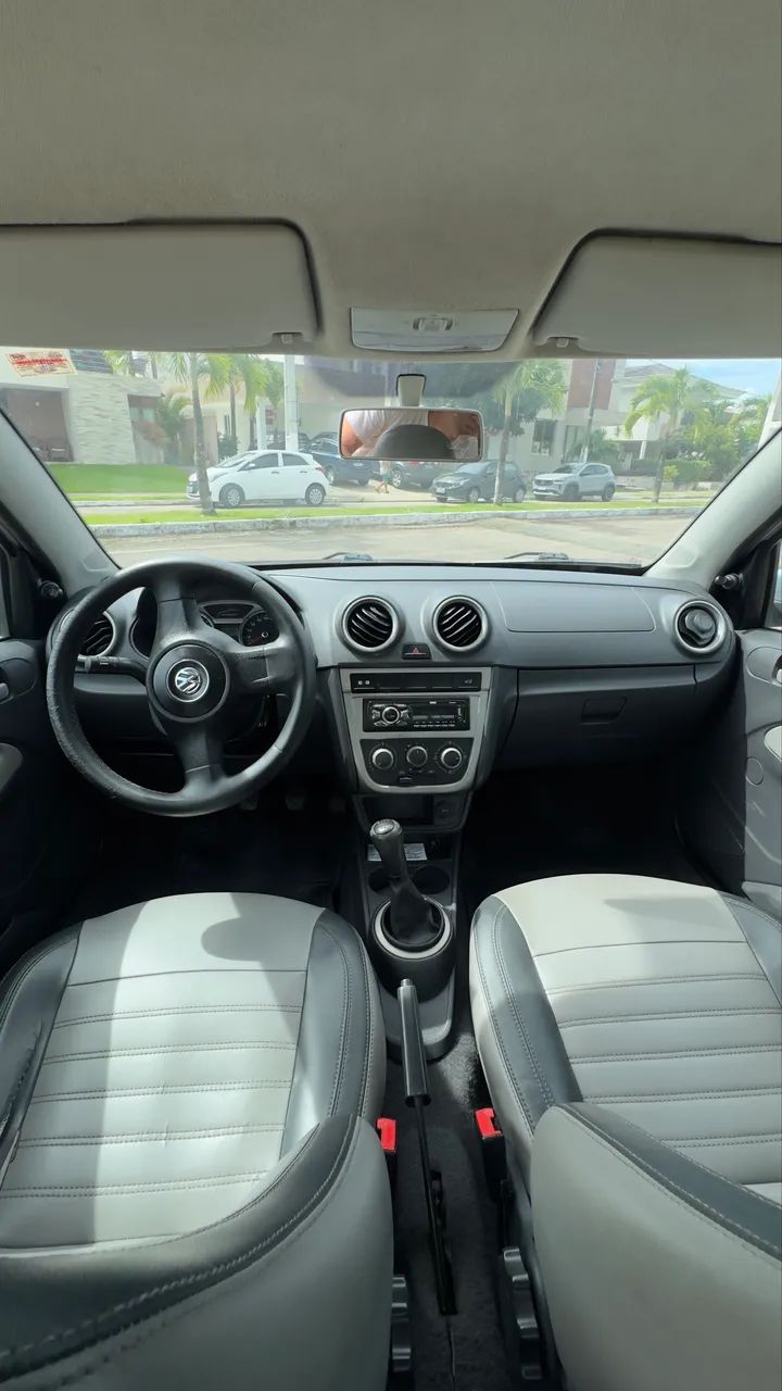 Volkswagen Voyage 2011