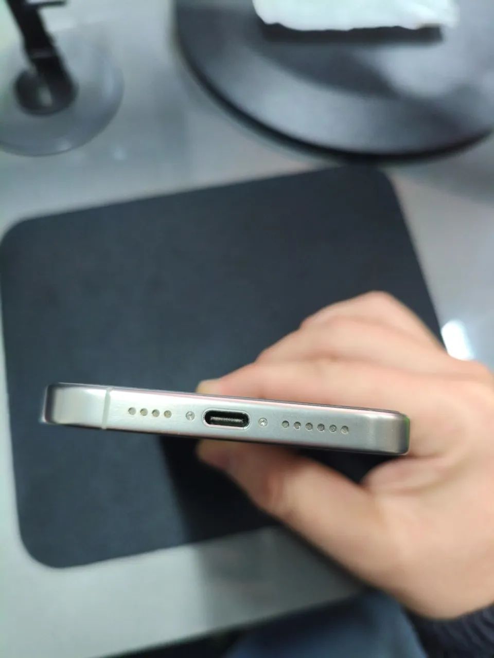 iPhone 15 pro Max 256gb Titânio Natural - Foto 4