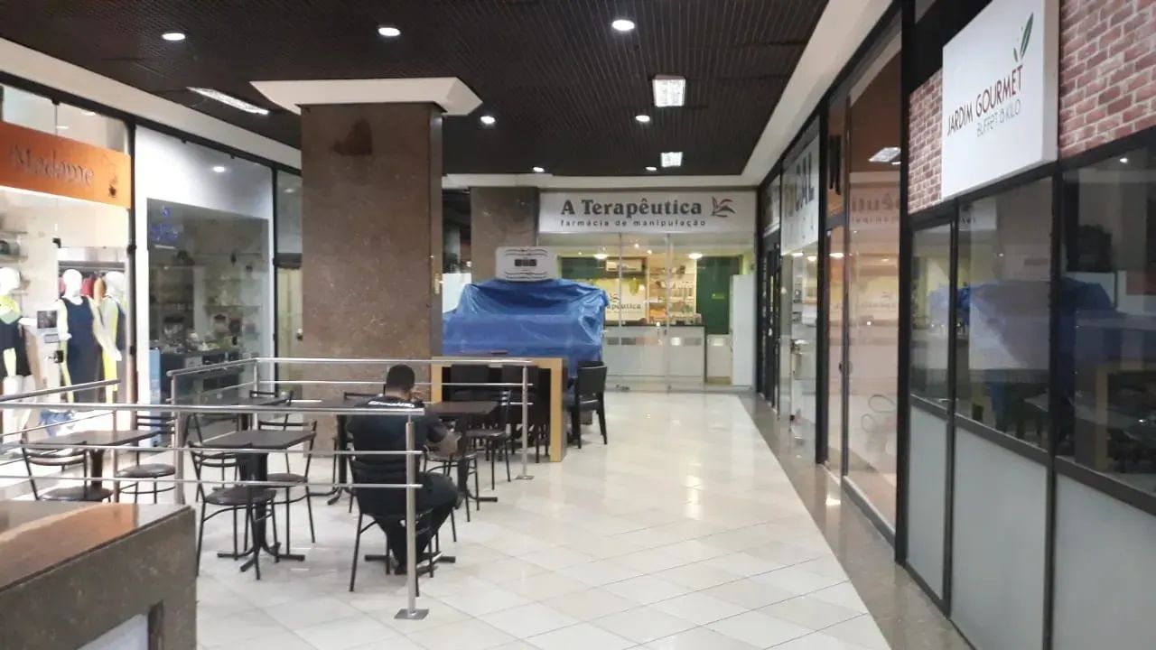Sala comercial com 35m2 no Cidade Jardim, Centro comercial c/ estrutura