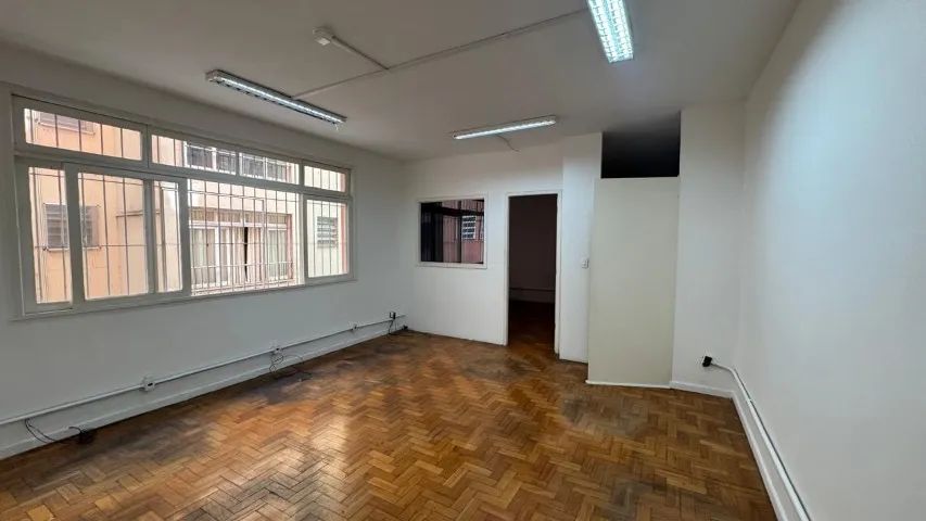 Alugo Sala comercial no Centro (Ed. Indústria e Comércio) - cod 94034 - Foto 2