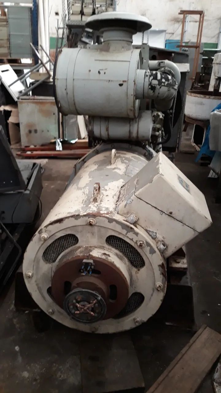 Gerador de Energia 380 Kva Cummins NTa 855 - Foto 6
